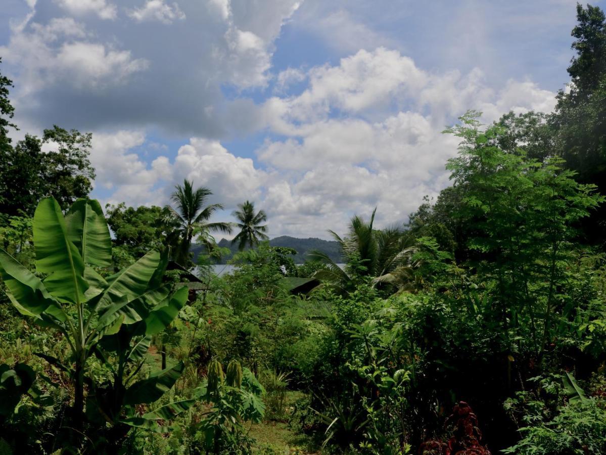 Raja Ampat Eco Lodge Tapokreng Bagian luar foto