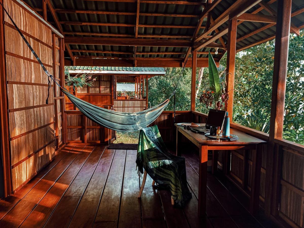 Raja Ampat Eco Lodge Tapokreng Bagian luar foto
