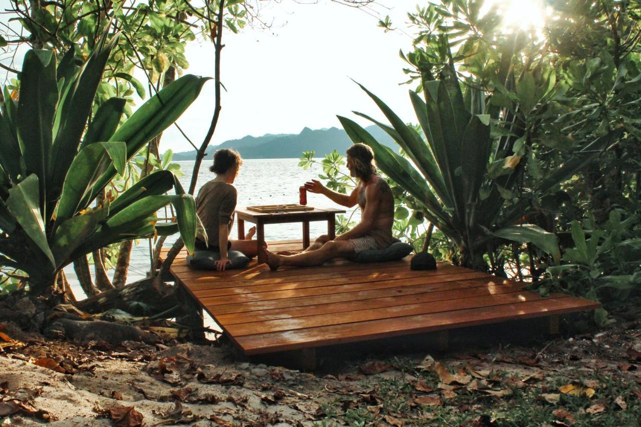 Raja Ampat Eco Lodge Tapokreng Bagian luar foto