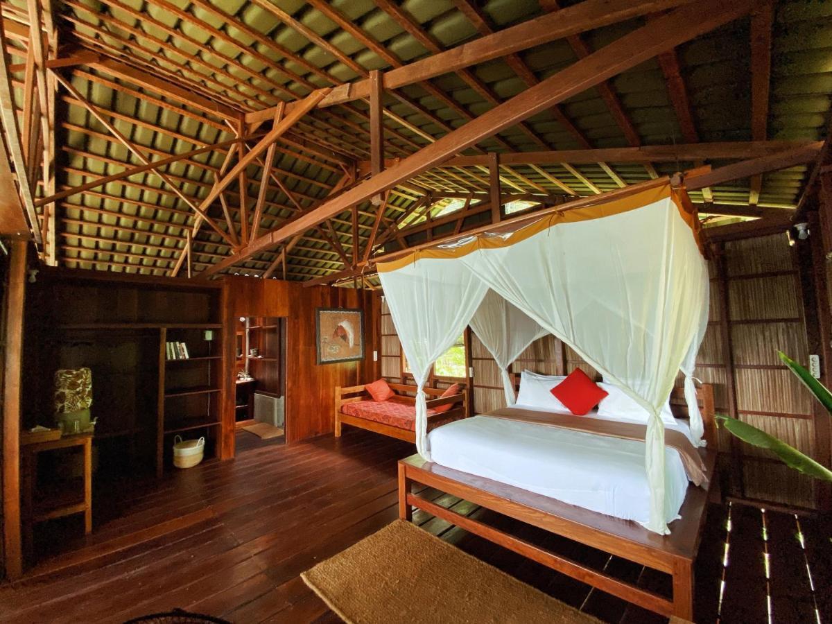 Raja Ampat Eco Lodge Tapokreng Bagian luar foto