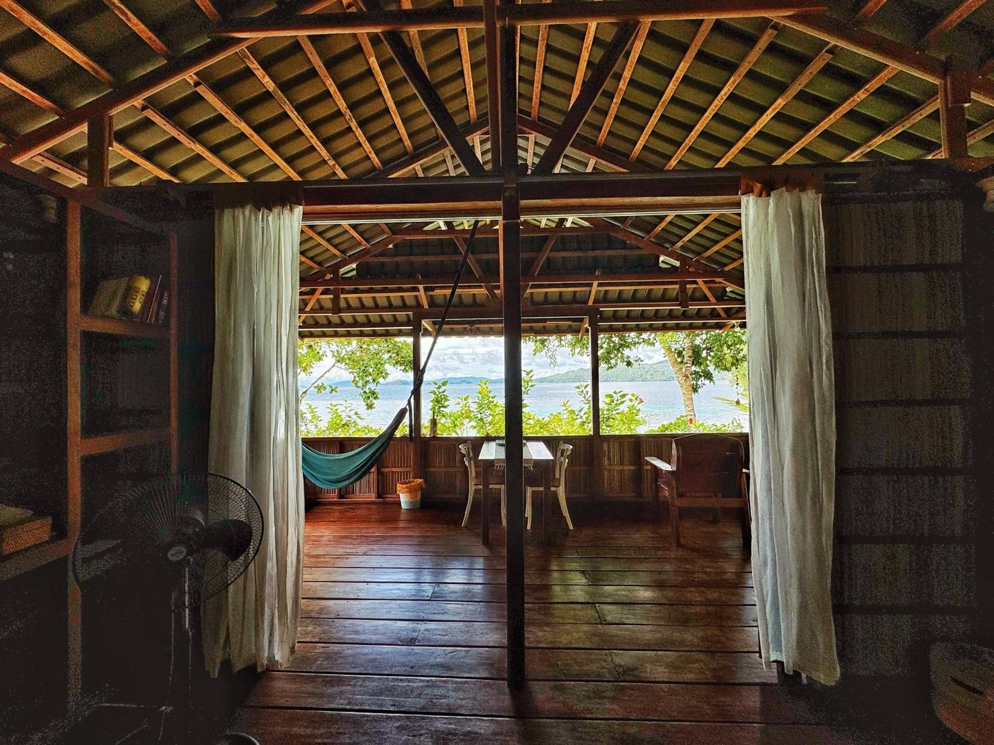 Raja Ampat Eco Lodge Tapokreng Bagian luar foto