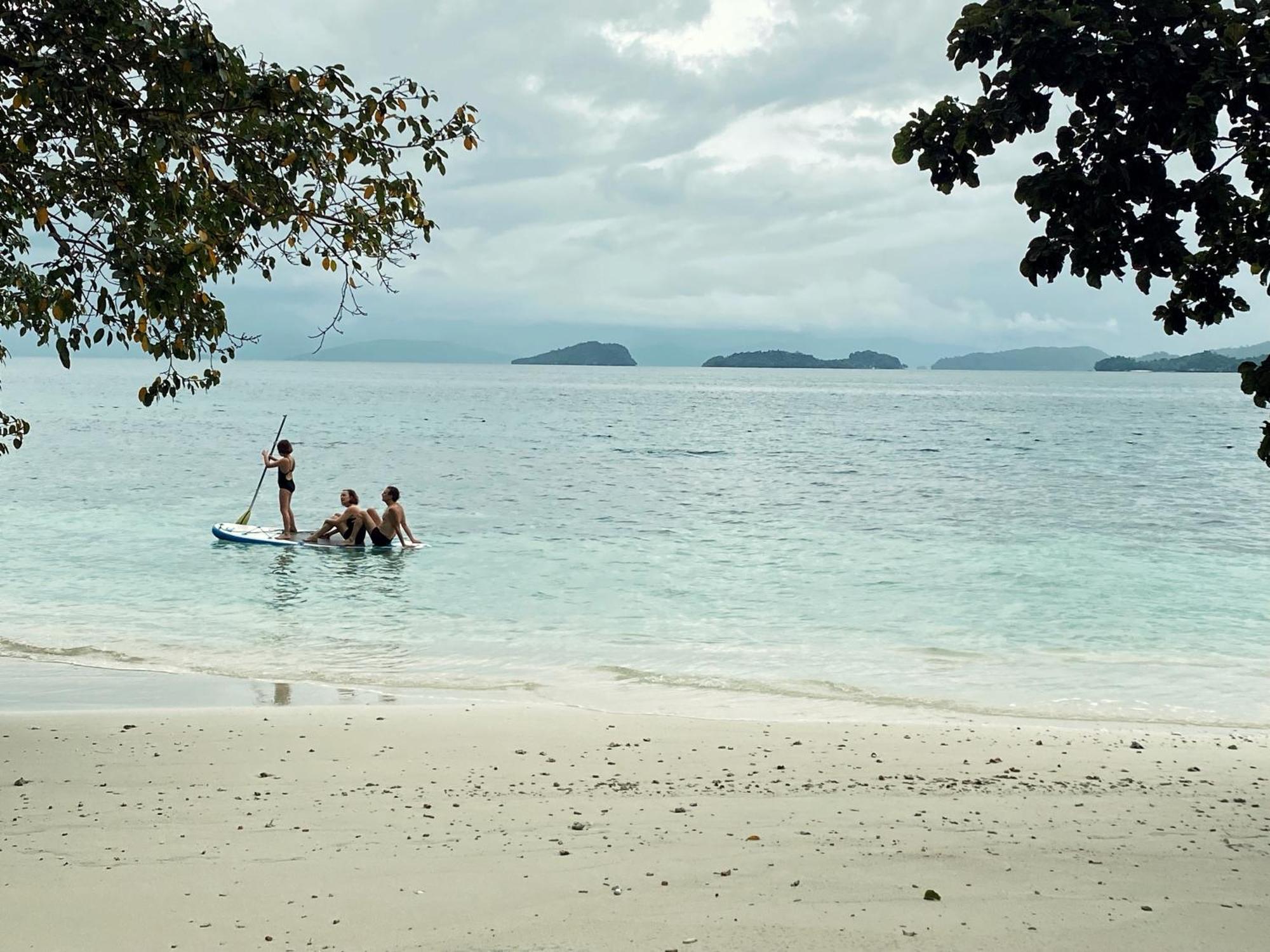Raja Ampat Eco Lodge Tapokreng Bagian luar foto