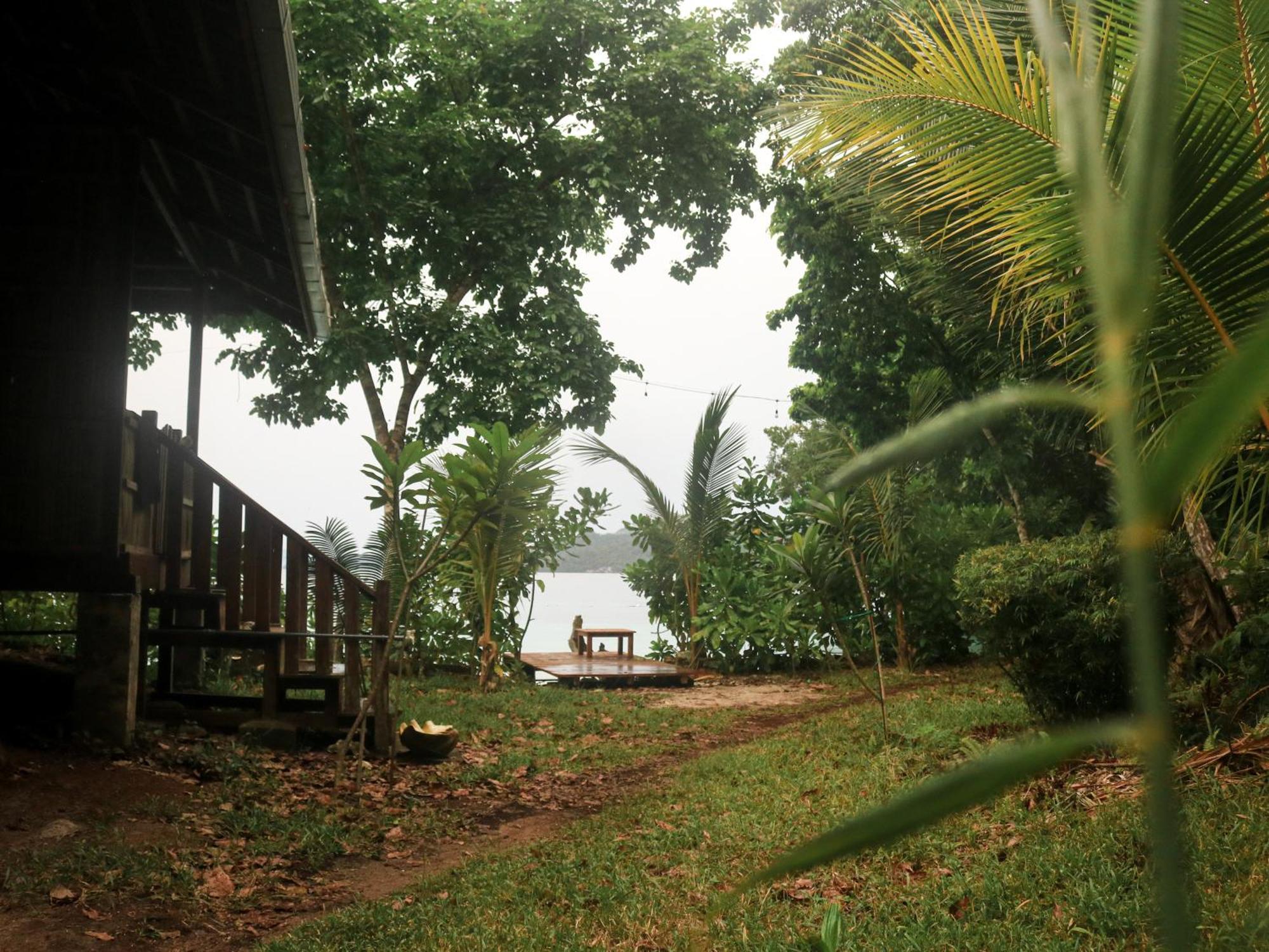Raja Ampat Eco Lodge Tapokreng Bagian luar foto